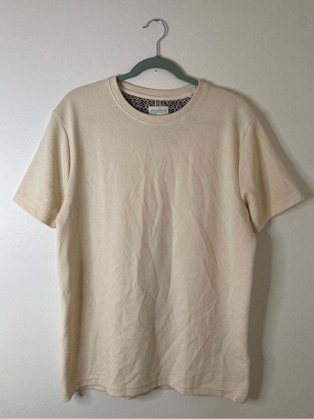 DENIM & FLOWER Ricky Singh Cream Ivory Textured Waffle Knit T-Shirt Large EUC